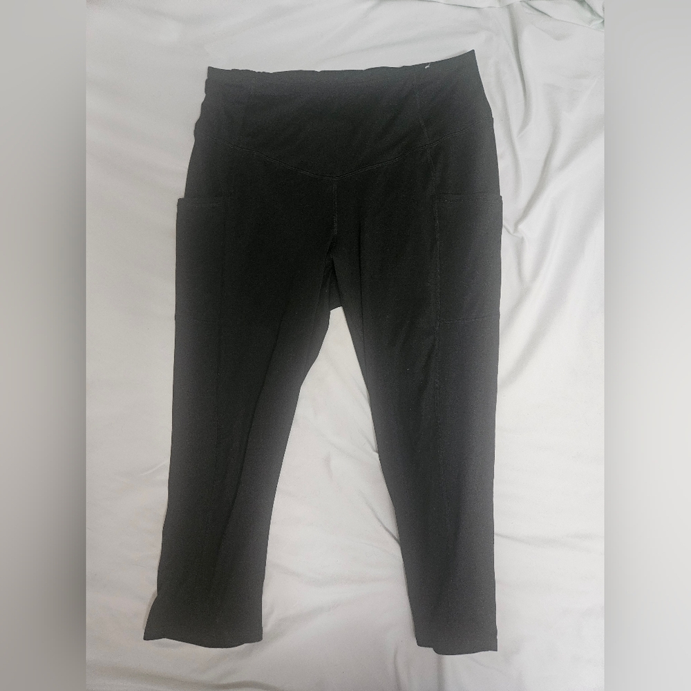 Maurices capri plus size leggings